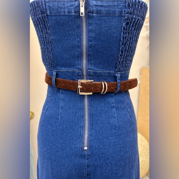 Brown Cowhide Gold Heart Concho Chain Belt – Western Drape Statement Accessory - Picture 3 of 3